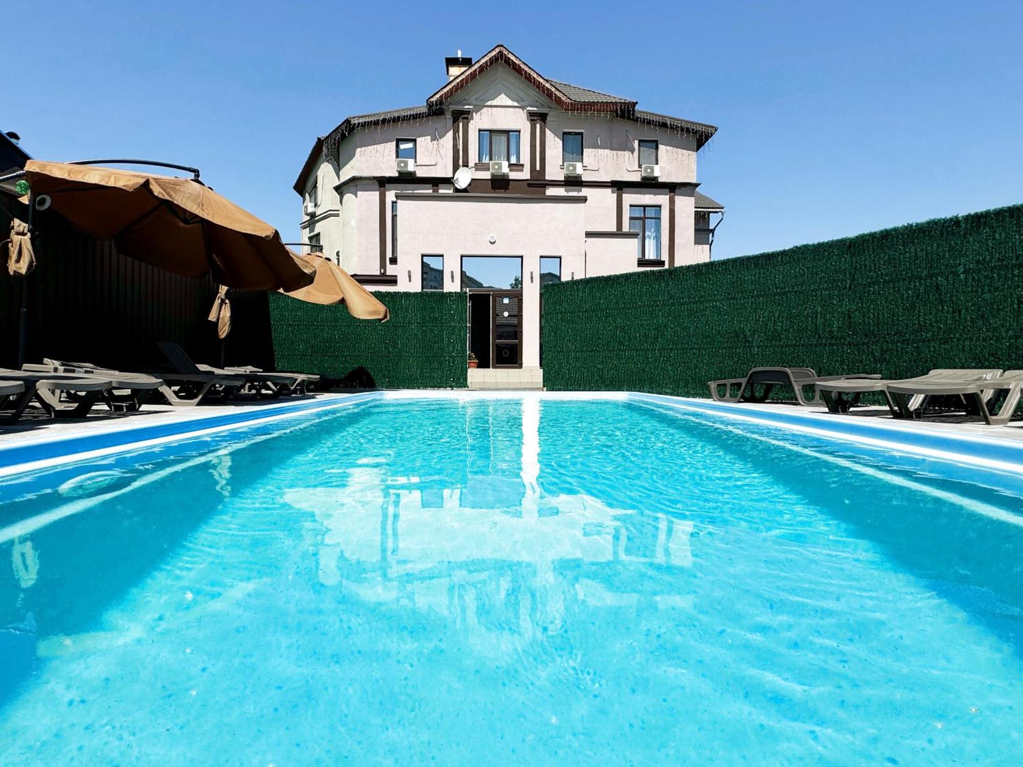 Signeev'S Villa Kyiv Exterior photo